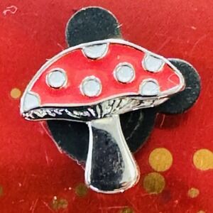 Cheshire Cat Mushroom Alice in Wonderland 2022 Disney Flair Mini Tiny Pin